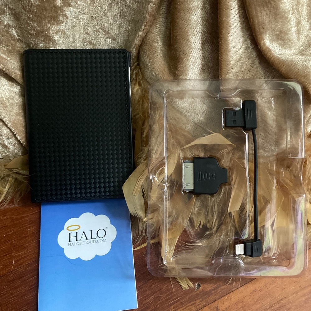 Halo Charge It 3000- portable charger